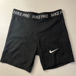 Women’s black Nike Pro spandex size small